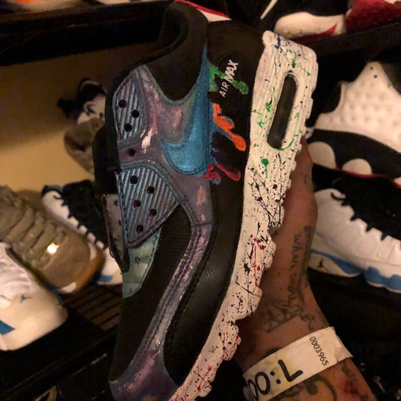 Custom glitterbombed iced out jordans - Picture 7 of 8